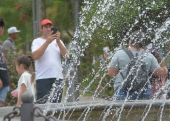 Santiago vive una nueva jornada sofocante y la máxima tendrá su pico en el cierre de año