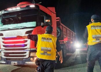 La policía realiza fuertes controles viales en toda la provincia