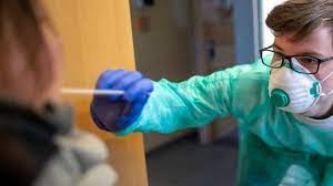 Un contingente de estudiantes tuvo que aislarse porque el chofer dio positivo