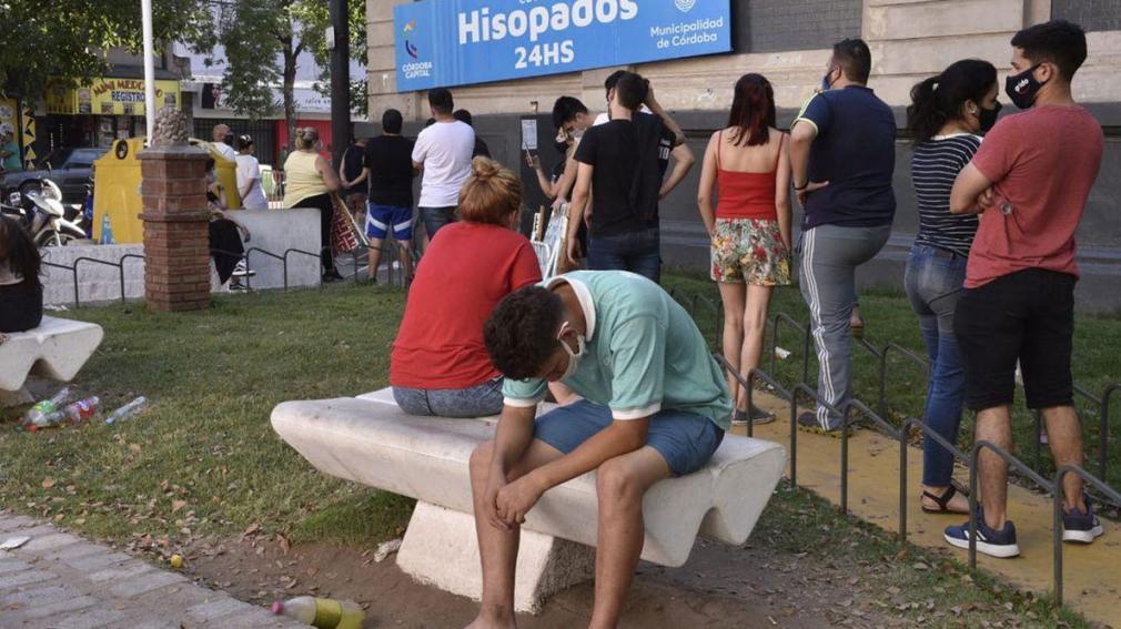 Coronavirus: confirman 110.533 nuevos casos y 42 muertos en las últimas 24 horas en Argentina