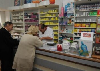Autotests en Santiago: esperan una rápida implementación y las farmacias realizarán un seguimiento del producto