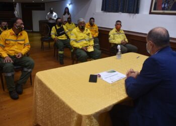 RECONOCIMIENTO A BOMBEROS DE LA BRIGADA DE SANTIAGO DEL ESTERO