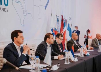 El Gobernador Gerardo Zamora se encuentra en la reunión del Norte Grande