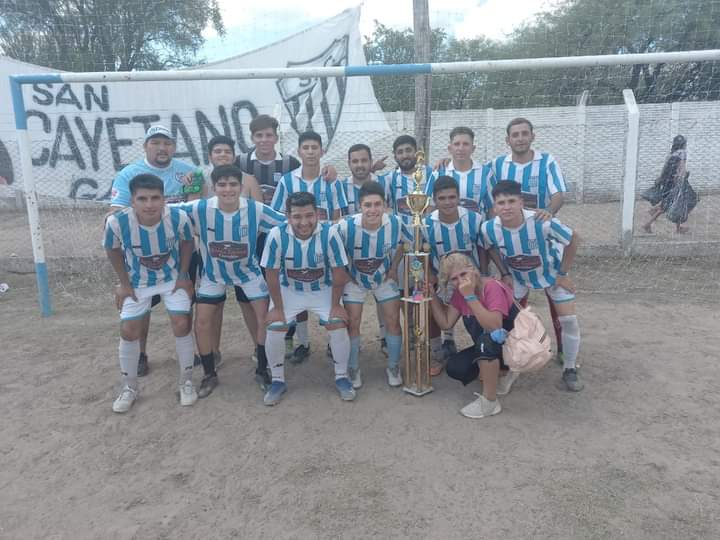 El Club Atlético Telares campeón en San Cayetano de Garza
