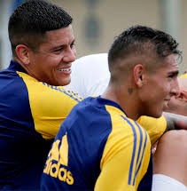 Polémica en Boca: filman a Rojo y Almendra jugando un picado