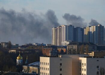 Así amaneció Kiev tras el tercer día de la invasión de Rusia a Ucrania