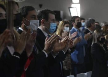 El Gobernador Gerardo Zamora encabezó un acto por el Día Nacional de la Memoria
