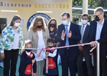 EL GOBERNADOR INAUGURÓ UN JARDÍN DE INFANTES EN COLONIA JAIME