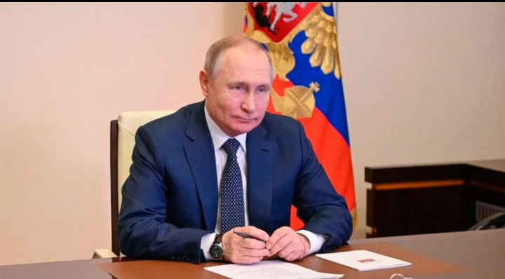 Vladimir Putin amenazó a la OTAN: “Les aconsejo que no intervengan”