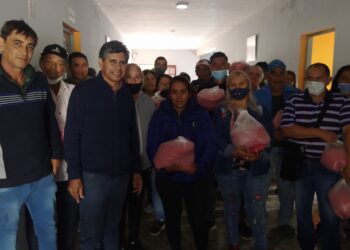 Entregan semillas del programa Pro Agro en Los Telares