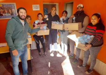 La comisión Municipal de Chilca Juliana repartió huevos de pascuas el domingo a los niños.
