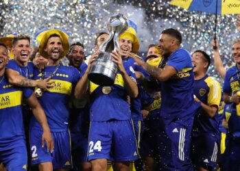 Boca Juniors goleó 3-0 a Tigre y se consagró campeón de la Copa de la Liga Profesional