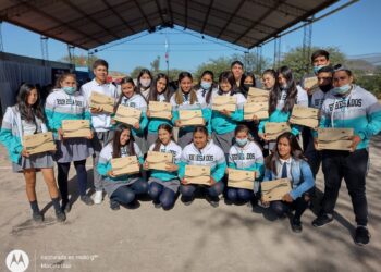 Se entregaron Tablets en el Colegio Konrad Adenauer de Villa Salavina