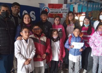 El Intendente de Los Telares participó del acto de entrega de anteojos a los niños de las escuelas en el marco del Programa Mirarnos