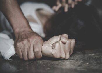 Le contó a su amigo que desde los 6 años era abusada por su tío y le pidió ayuda