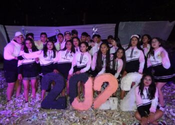 La Promo 2022 ALESUS agrupamiento 86.164 de Chilca Juliana realizó su presentación de Busos