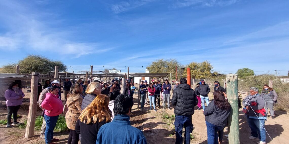El Vivero Municipalidad realizó la entrega de kits semillas de estación