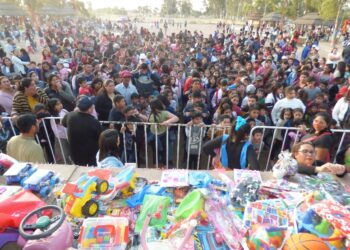 Multitudinario encuentro por el día del niño en el camping municipal