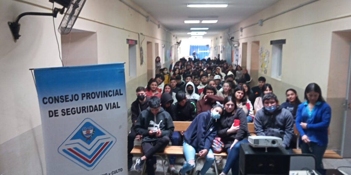 Personal del consejo provincial de seguridad vial realizó capacitación en Los Telares
