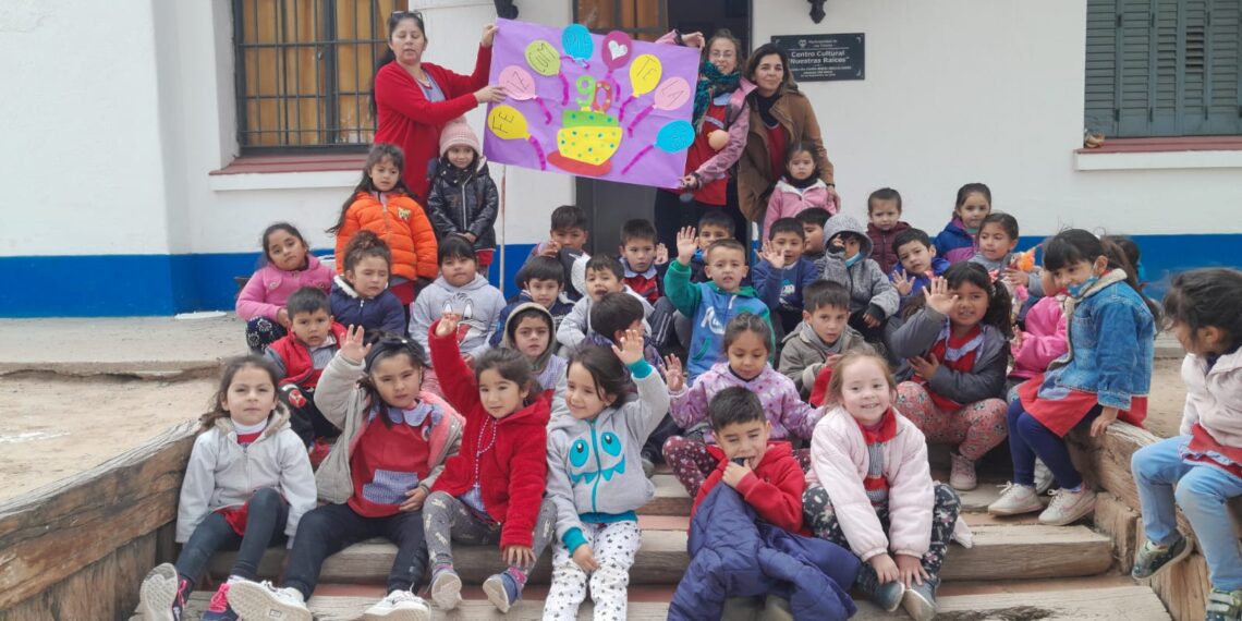 El Jardín de Infantes N° 127 Los Telares se adhirió a los festejos por el aniversario de la ciudad