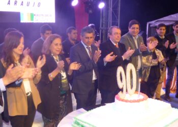 LOS TELARES CELEBRÓ SUS 90 AÑOS CON ENTREGA DE VIVIENDAS SOCIALES E INAUGURACIÓN DE OBRAS