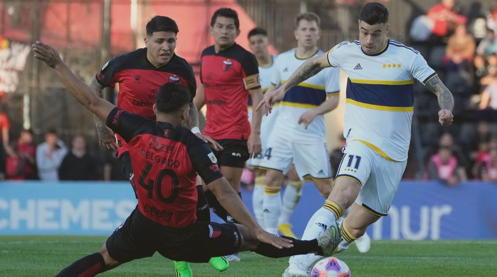 Boca venció a Colón en Santa Fe con los registros de siempre antes del superclásico