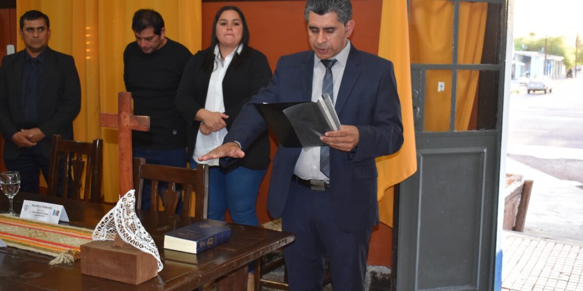 Jose Araujo juro como presidente provisorio del Honorable Concejo Deliberante de Los Telares