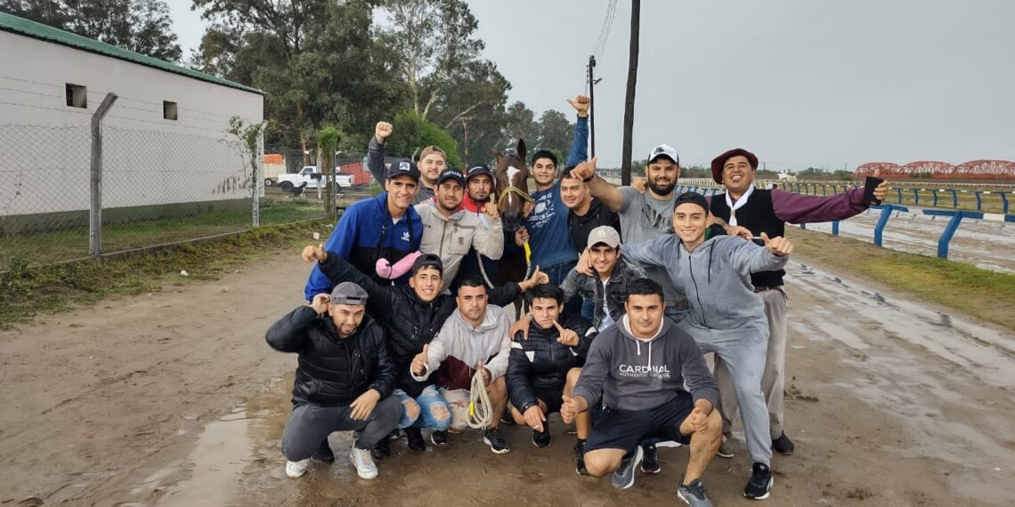 Polvorita de Los Telares silenció a todos sus rivales en el Hipódromo 27 de abril
