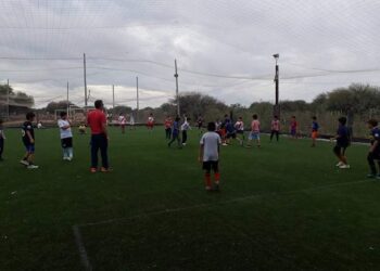 Invitación: alumnos de 7° turno mañana invitan a participar de un campeonato de fútbol