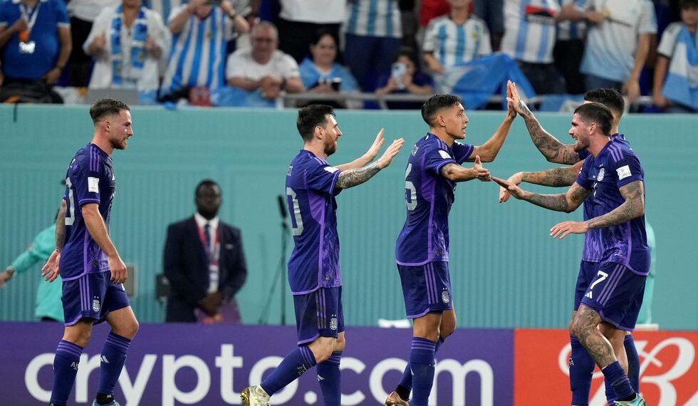 Argentina jugará con Australia en los octavos de final del Mundial: cuándo juega y a qué hora