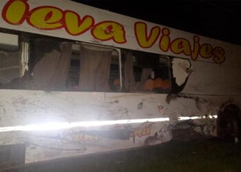 Un micro con santiagueños se accidentó en Chaco: asciende a tres las personas fallecidas