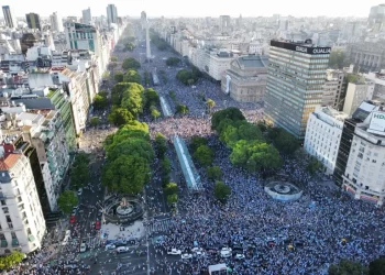 El Gobierno decretará mañana feriado nacional para recibir a la selección argentina