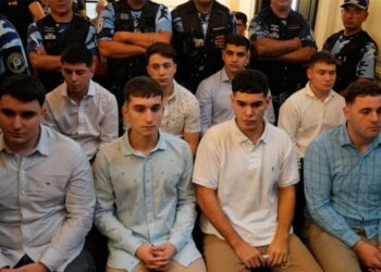 Prisión perpetua para Thomsen, Comelli, Benicelli, Ciro y Luciano Pertossi y 15 años para Viollaz, Cinalli y Lucas Pertossi