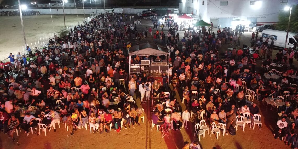 El festival Telares Canta en Enero 2023 cerro a todo color y coraje