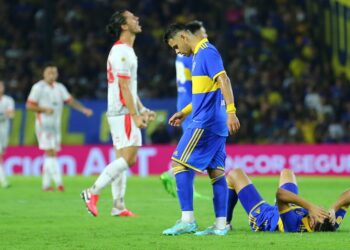 Boca Juniors perdió 3-2 con Instituto en un final lleno de polémicas y sumó su segunda derrota seguida en la Liga Profesional