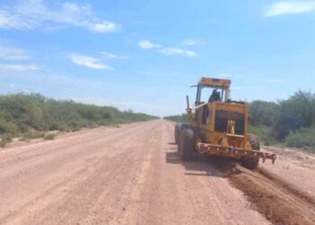 Perfilado camino a Chilca Juliana, trabajo en conjunto entre Municipalidad y vialidad provincial