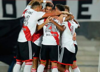 River festejó ante Unión en el Monumental y se afianza en la cima de la Liga Profesional