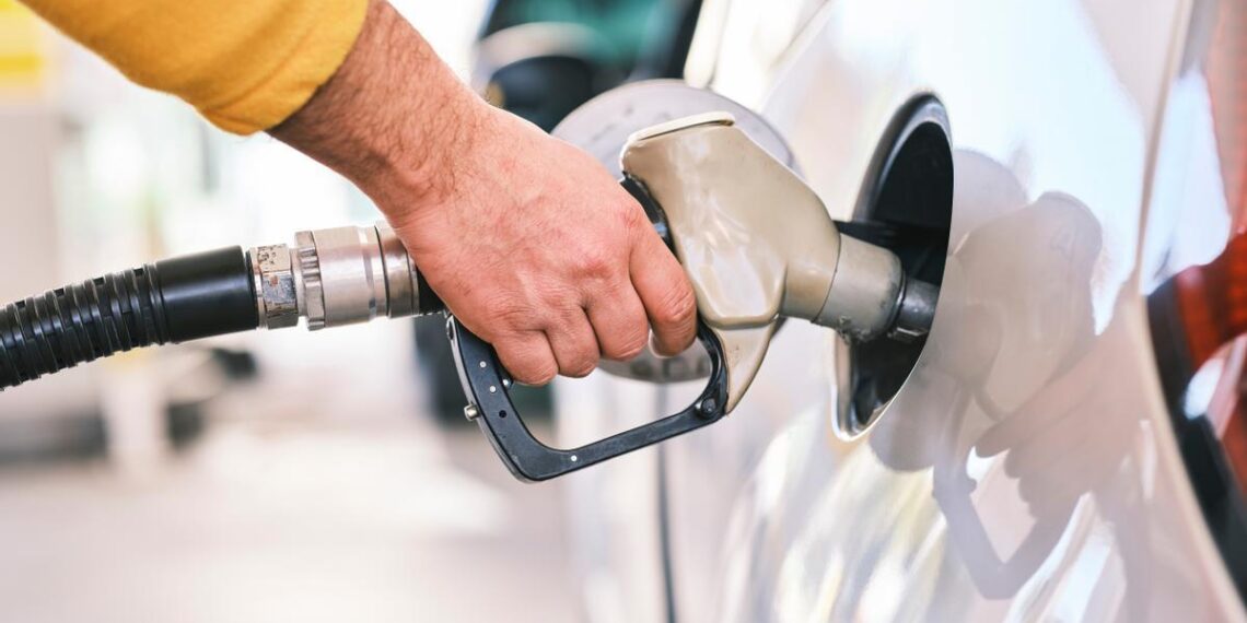 Desde el sábado 15 de abril aumentan los combustibles un 4% mensual hasta agosto