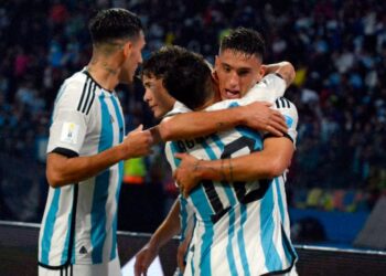 La Selección Nacional sufrió, pero arrancó con el pie derecho el Mundial