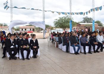 Chilca Juliana celebró la fiesta patria con un colorido acto