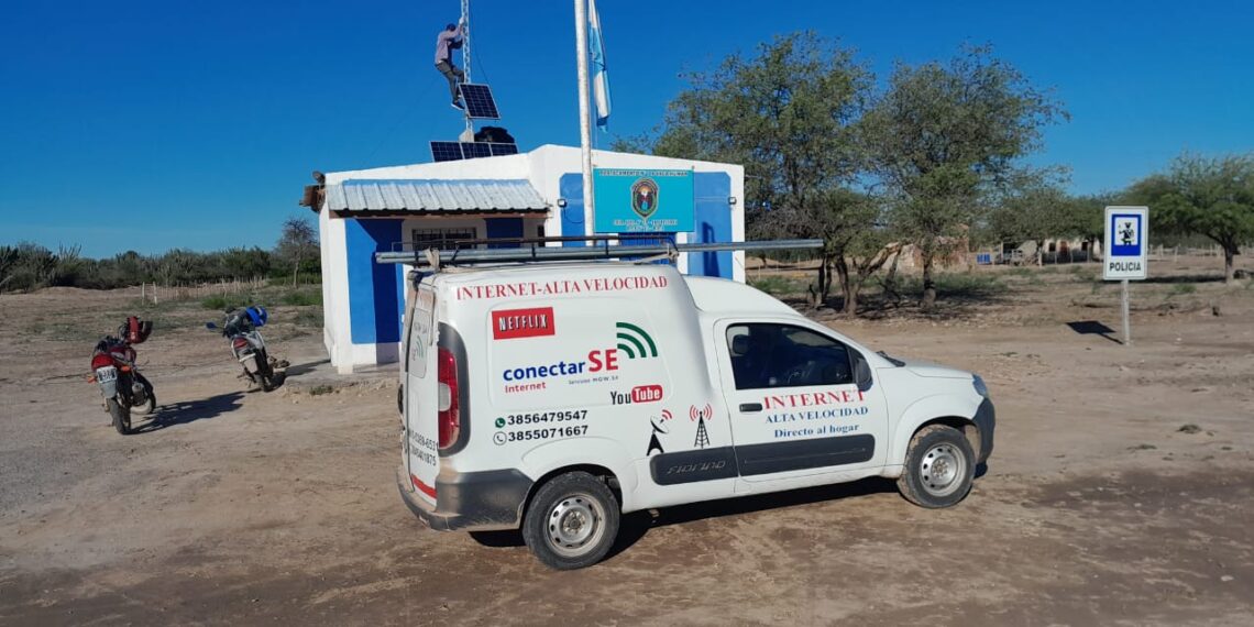 Mediante convenio La municipalidad de Los Telares con la empresa conectarSe proveyó de Wifi a Instituciones de la Localidad de Vaca Human