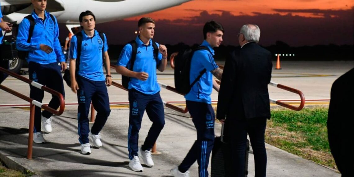 La selección Sub-20 llegó a la provincia