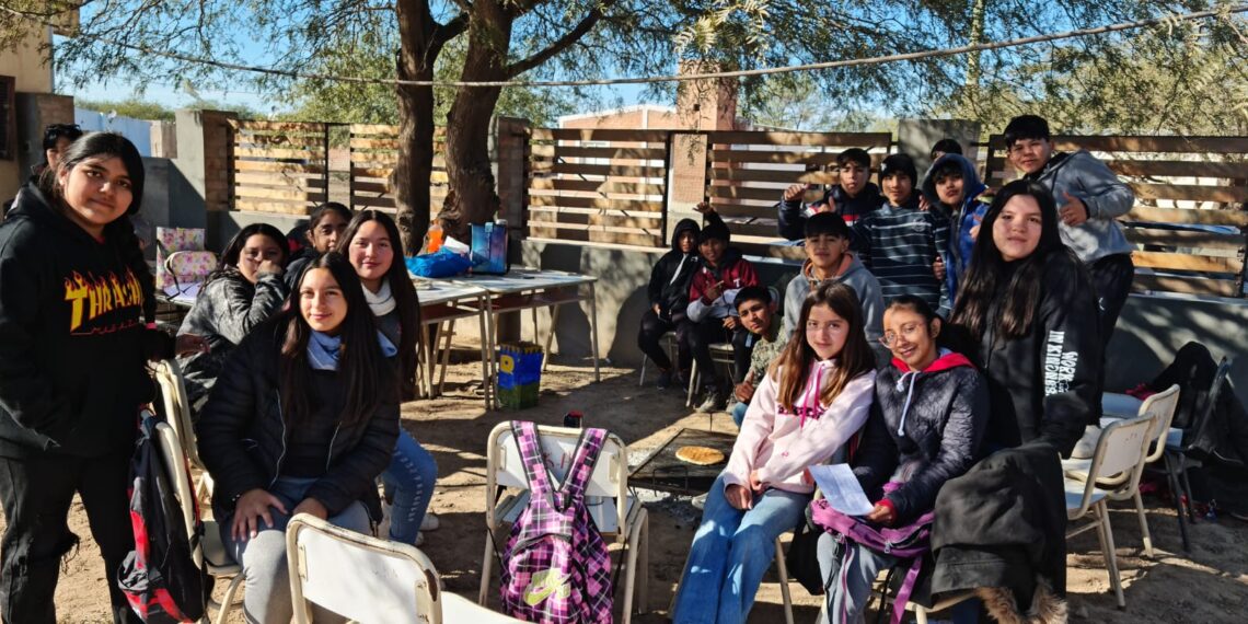 Villa Salavina: El Colegio Secundario Conrad Adenauer celebró el día del libro