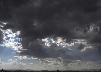 Se espera una jornada con 16ºC de máxima y cielo ligeramente nublado.