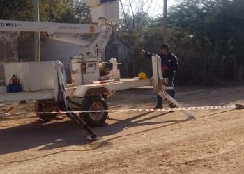 La Municipalidad continúa con su plan de mantenimiento del alumbrado público