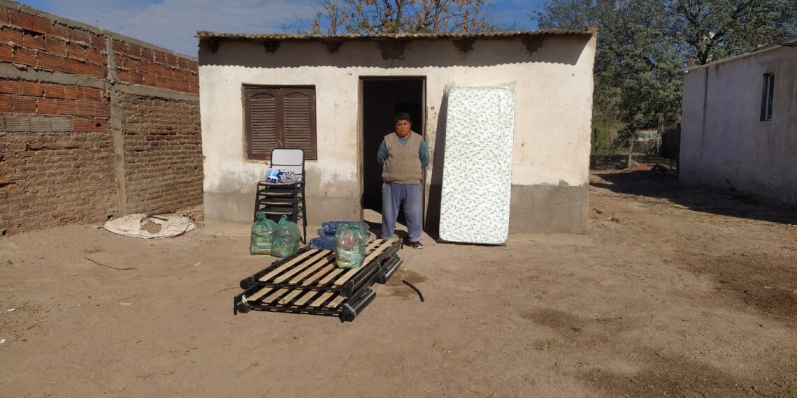 Familias de Los Telares y zonas vecinas recibieron asistencia directa