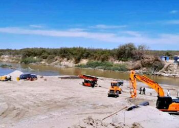 Avanza con gran éxito la construcción del puente metálico de Chinuna