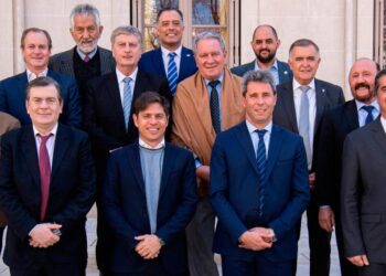 Los gobernadores del peronismo y aliados se reúnen este martes para fijar posición ante el Gobierno de Milei