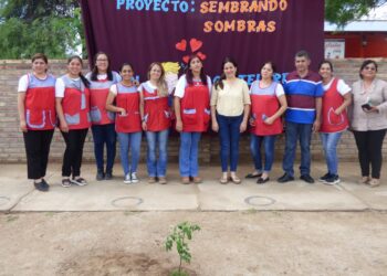 El Jardín de Infantes N° 127 presentó el proyecto SEMBRANDO SOMBRAS con el acompañamiento del Municipio