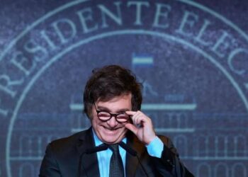 Javier Milei prepara la “Ley ómnibus” que enviará al Congreso después de su asunción